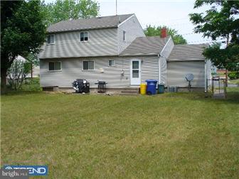 6 Lansdowne Road Burlington, NJ 08016 - Photo 3 of 7