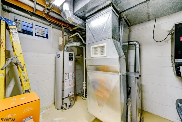 a view of walk in closet