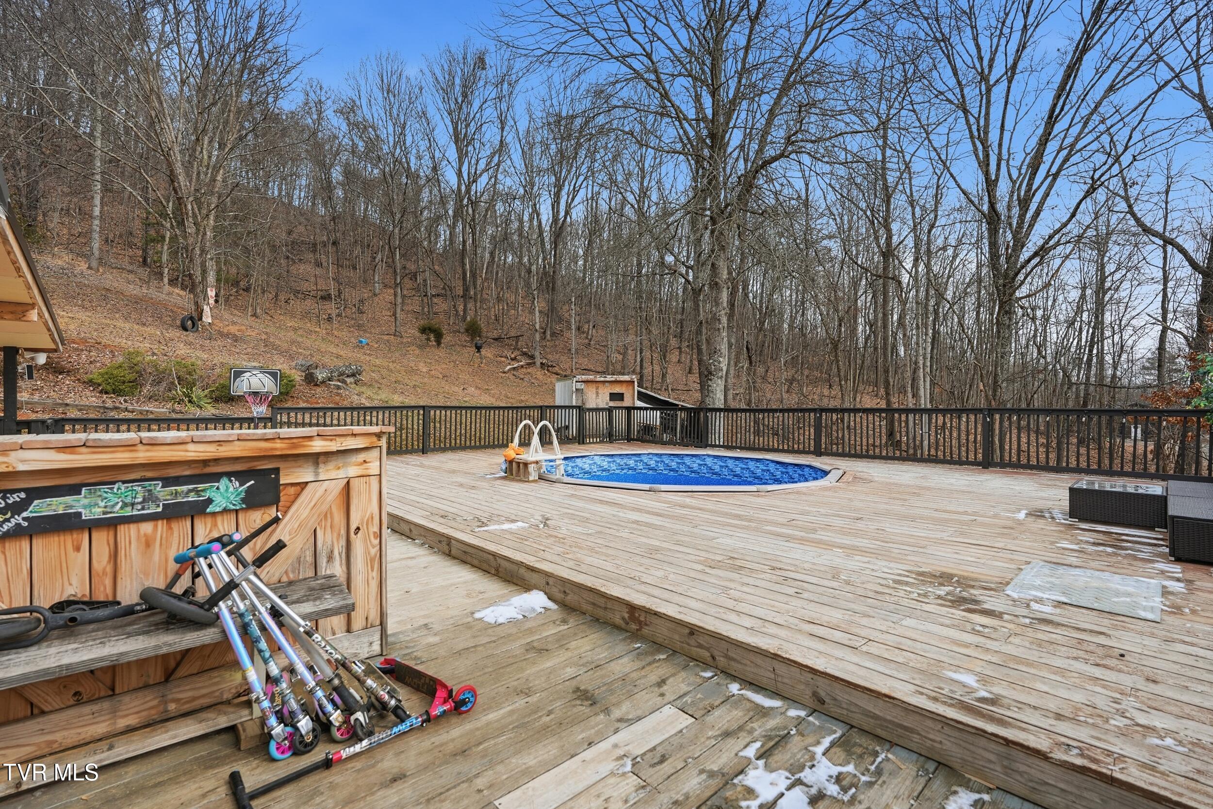 305 Browders Chapel Road Hiltons, VA 24258 - Photo 32 of 36 32_dsc07957