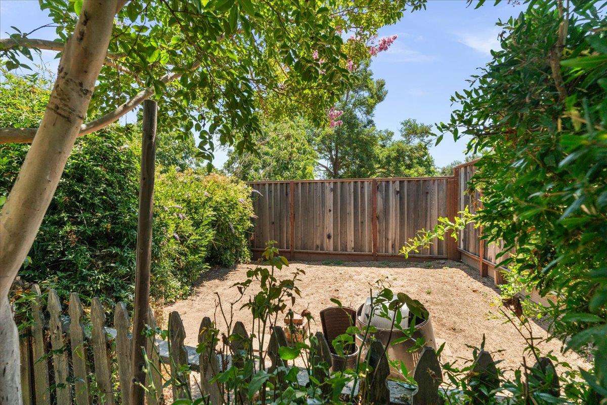 115 Hames Road Watsonville, CA 95076 - Photo 32 of 32 a view of wooden fence