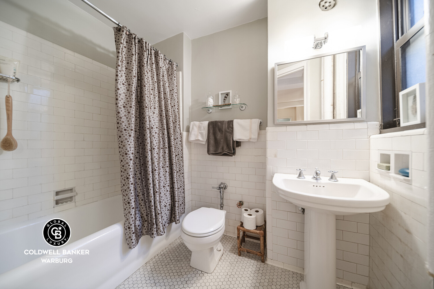 12 East 97th Street, Unit 5L Manhattan, NY 10128 - Photo 9 of 15