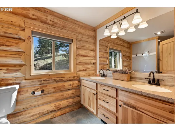 $1,350,000 | 62354 Hays Lane, Joseph, OR 97846