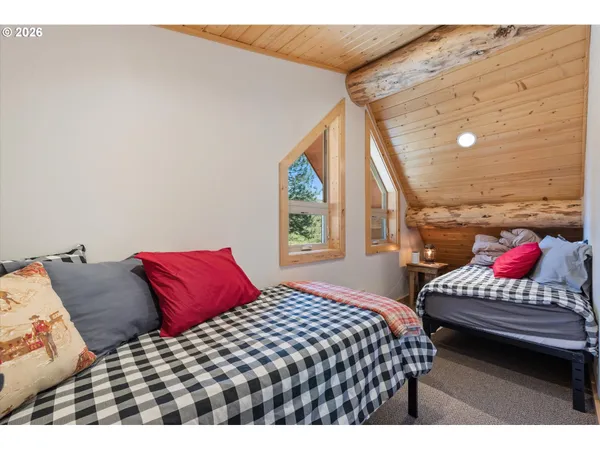 $1,350,000 | 62354 Hays Lane, Joseph, OR 97846