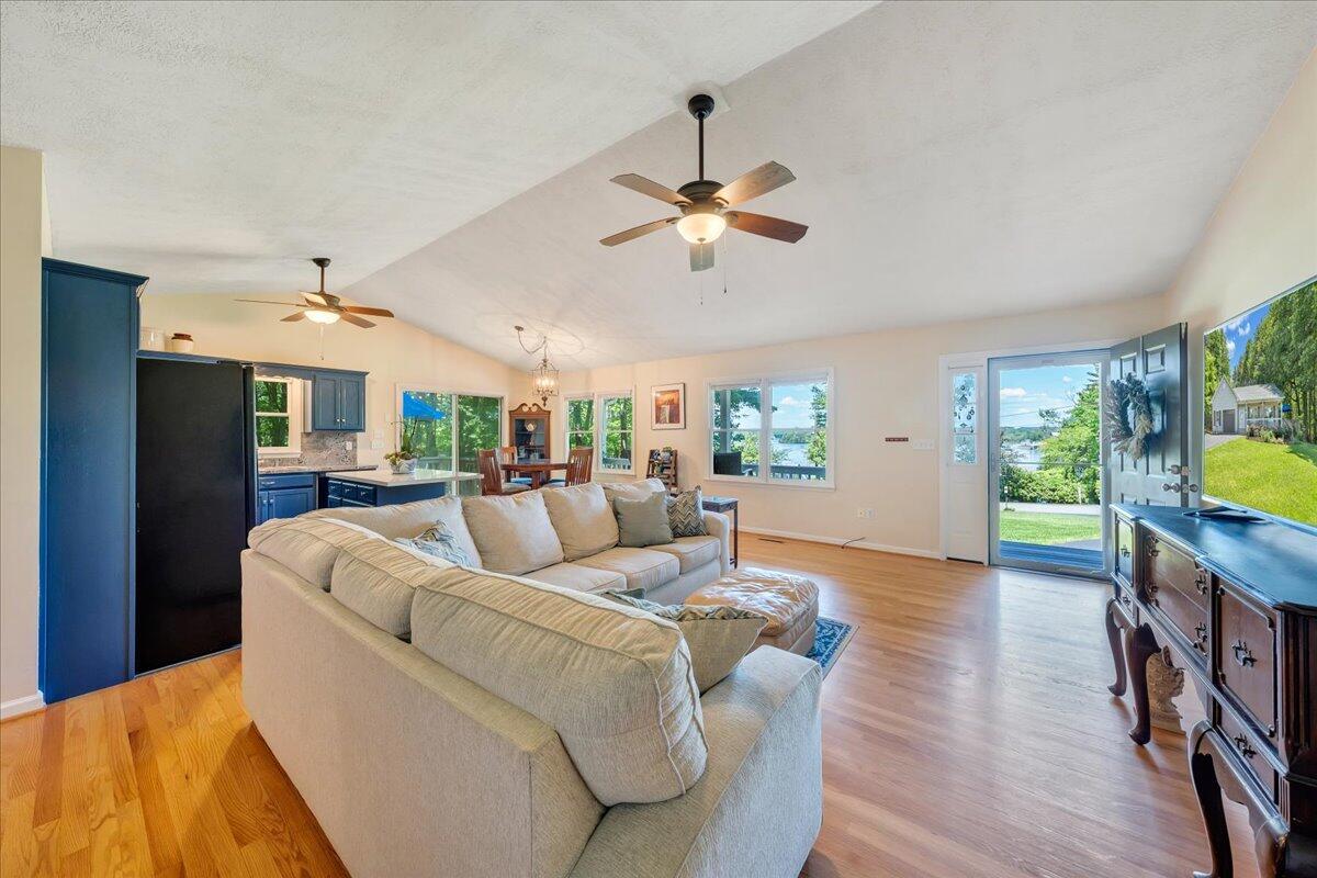 990 Highland Lake Road Union Hall, VA 24176 - Photo 5 of 58 02-MIB07656