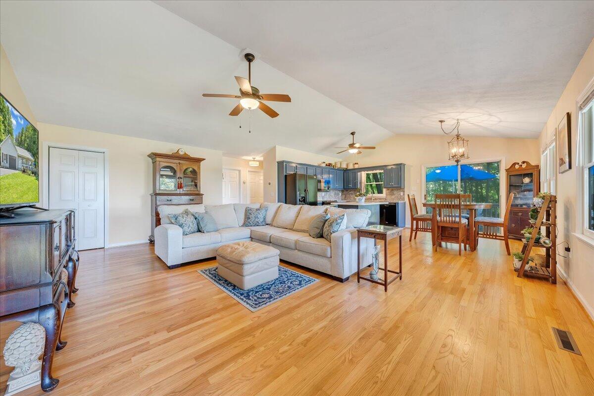 990 Highland Lake Road Union Hall, VA 24176 - Photo 8 of 58 05-MIB07665
