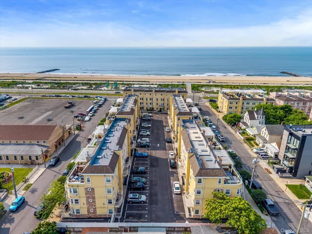 $595,000 | 183 Beach 100th Street, Unit 6B | Rockaway Beach