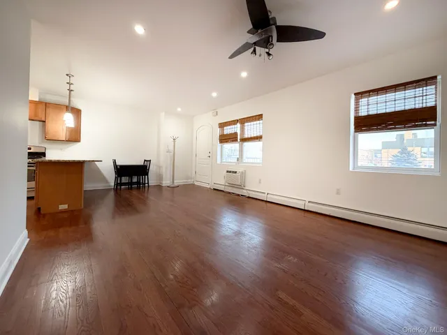 $595,000 | 183 Beach 100th Street, Unit 6B | Rockaway Beach