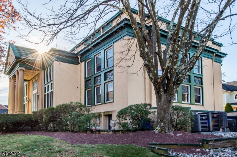 21 Springfield Avenue, Unit 10 Cranford, NJ 07016 - Photo 2 of 29