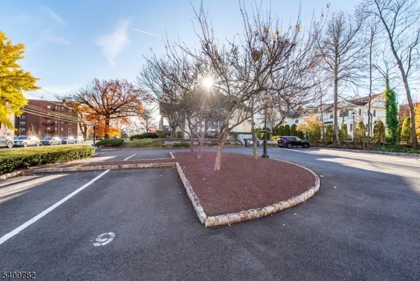 $2,950 | 21 Springfield Avenue, Unit 10, Cranford, NJ 07016