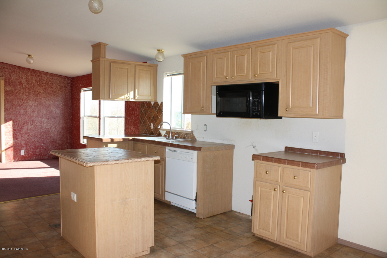 8420 South Comanche Road Tucson, AZ 85735 - Photo 2 of 21 Gallery Image 2