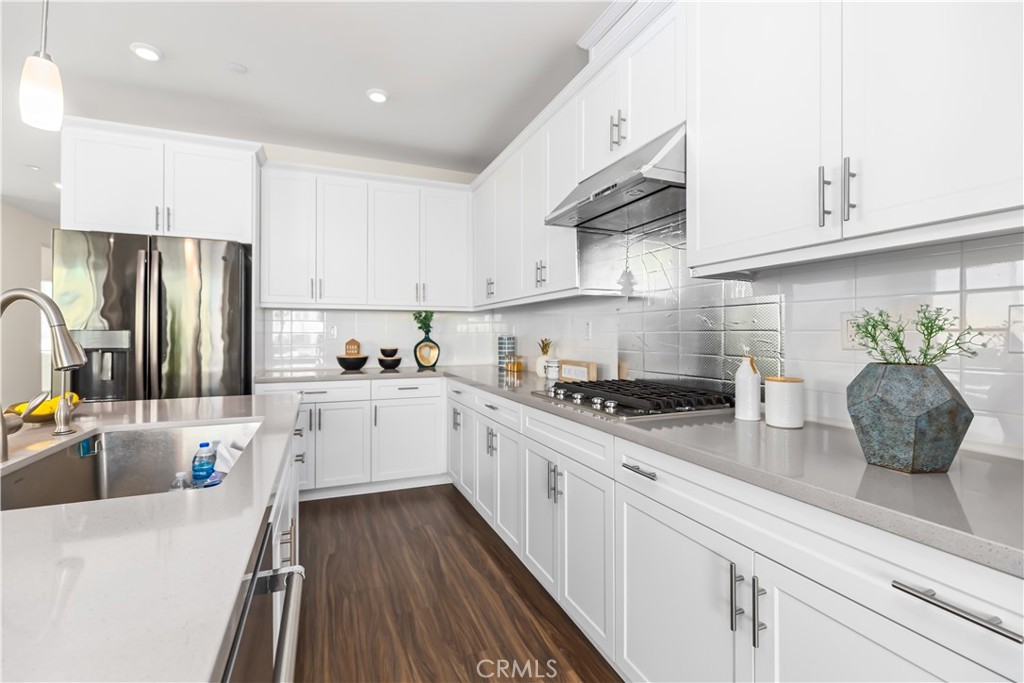 8720 Searcher Street Chino, CA 91708 - Photo 14 of 44