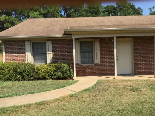 $975 | 140 Plum Orchard Road, Unit A, Covington, GA 30016