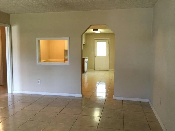 $975 | 140 Plum Orchard Road, Unit A, Covington, GA 30016