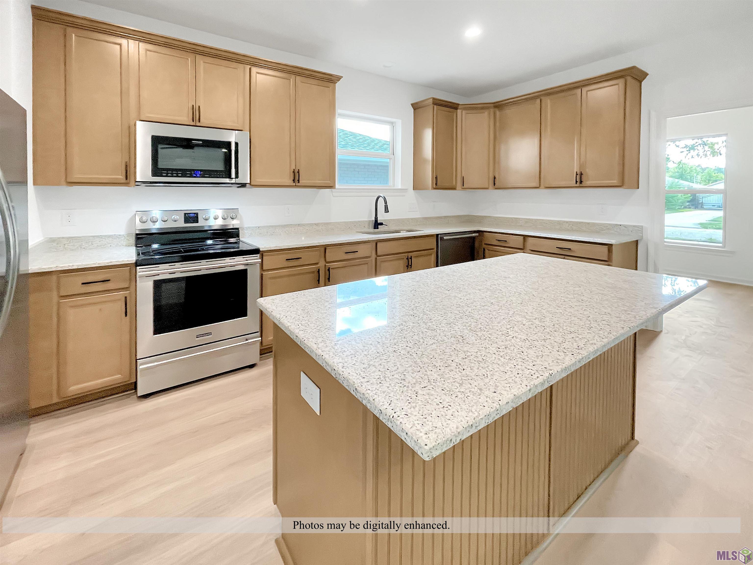 10567 Rhus Fringe Drive Baton Rouge, LA 70816 - Photo 3 of 13 Gallery Image 3