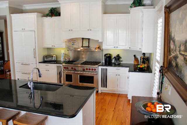 28613 Lee Avenue Orange Beach, AL 36561 - Photo 10 of 37