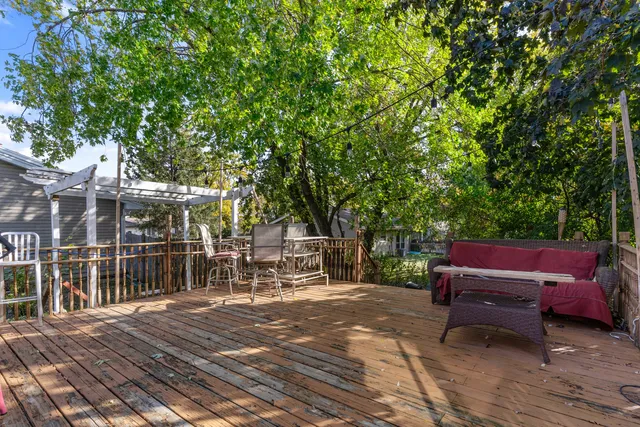 $275,000 | 31 Abbeywood Drive, Romeoville, IL 60446