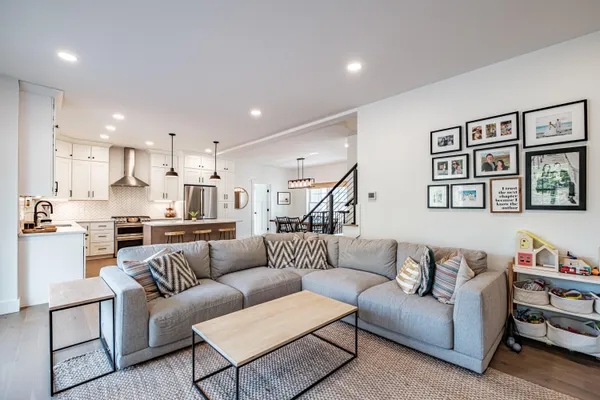 $975,000 | 2 Peaceful Lane, Scarborough, ME 04074