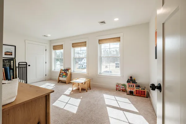 $975,000 | 2 Peaceful Lane, Scarborough, ME 04074