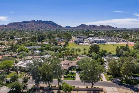 $4,500,000 | 8700 North 58th Place, Paradise Valley, AZ 85253