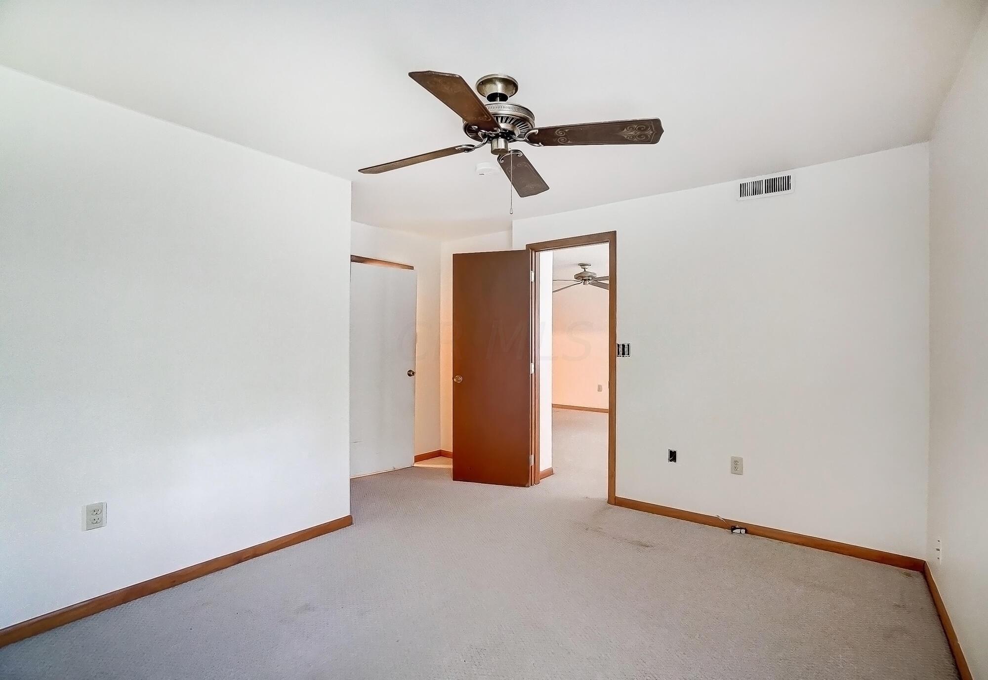 9343 McCord Road Orient, OH 43146 - Photo 35 of 47 041