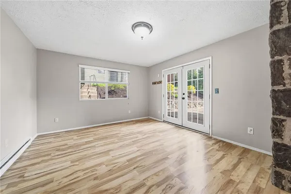 $399,900 | 8 Allendale Place, Pittsburgh, PA 15228