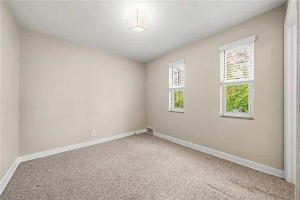 $399,900 | 8 Allendale Place, Pittsburgh, PA 15228