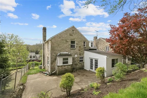 $399,900 | 8 Allendale Place, Pittsburgh, PA 15228
