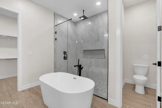 $549,900 | 2701 Brady Place, El Paso, TX 79935