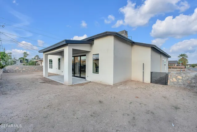 $549,900 | 2701 Brady Place, El Paso, TX 79935