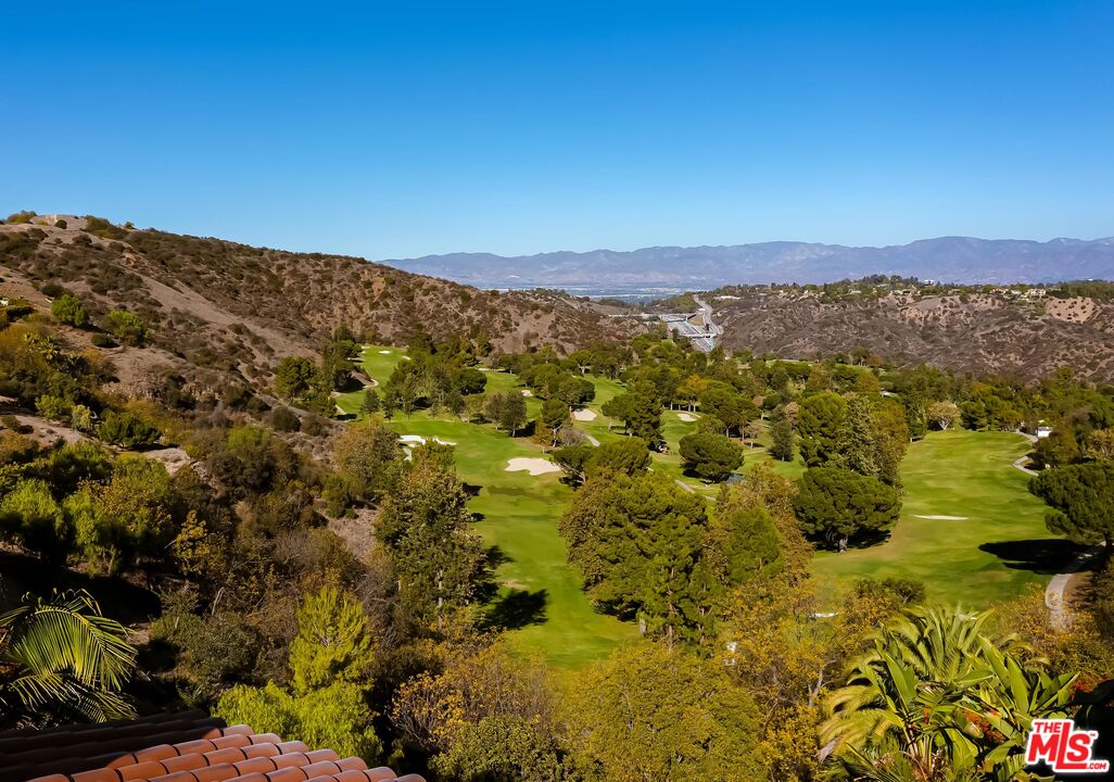 2208 Canyonback Road Los Angeles, CA 90049 - Photo 3 of 45 Gallery Image 3