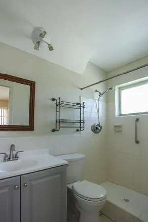 $2,000 | 4513 Northwest 44th Street, Tamarac, FL 33319