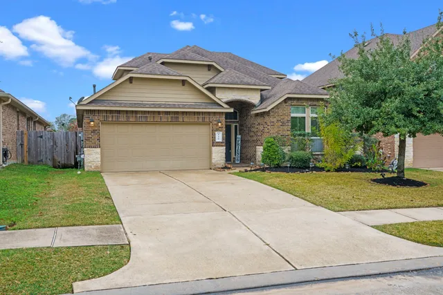 $432,500 | 126 Quail Meadow Drive, Conroe, TX 77384
