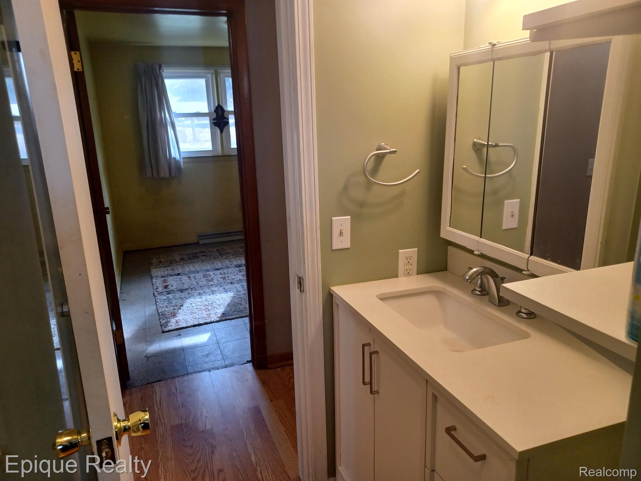 4031 Krafft Road Fort Gratiot, MI 48059 - Photo 6 of 40 Gallery Image 6
