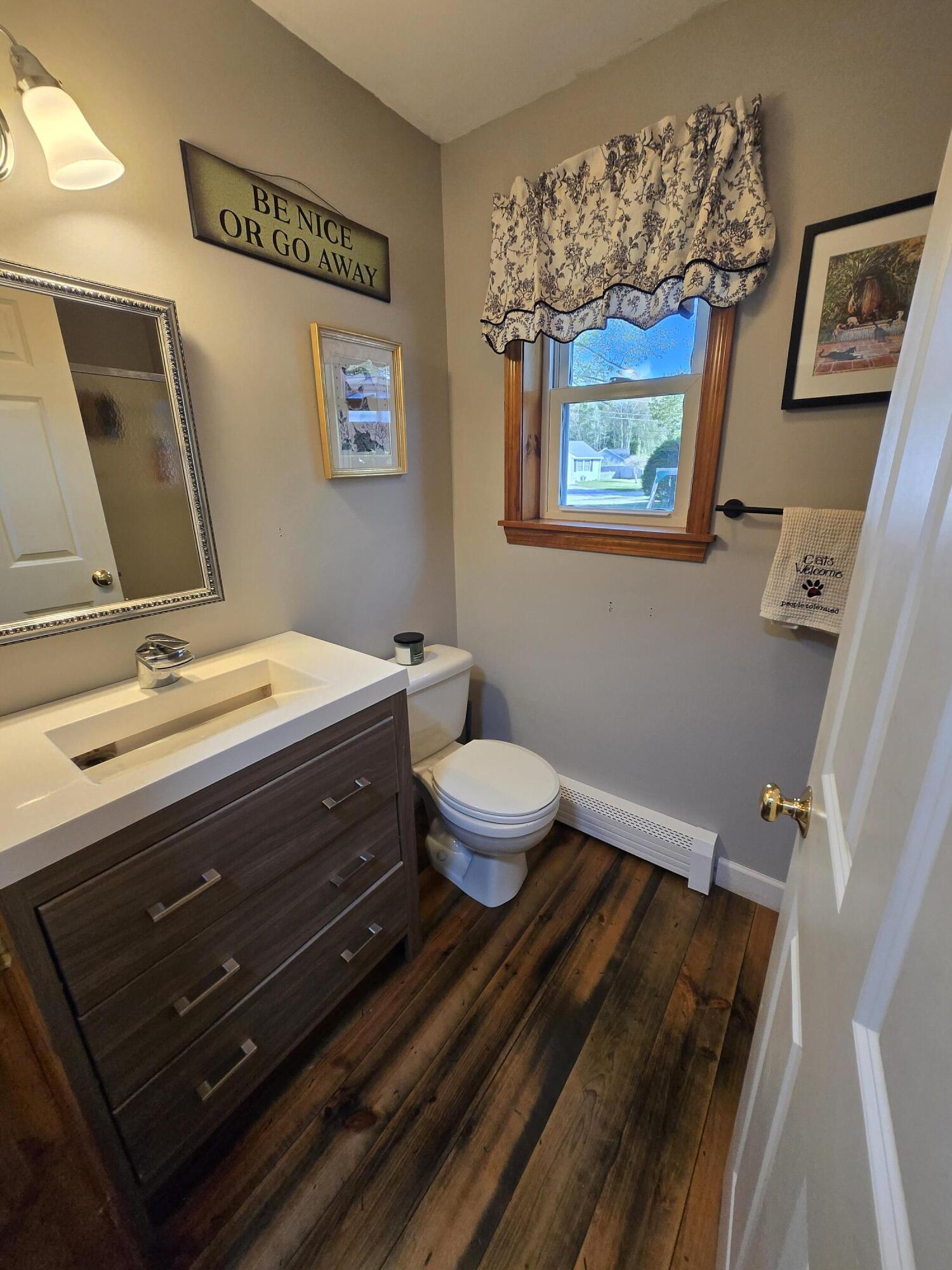16 Kyle Street Brunswick, ME 04011 - Photo 15 of 35 Bathroom #1