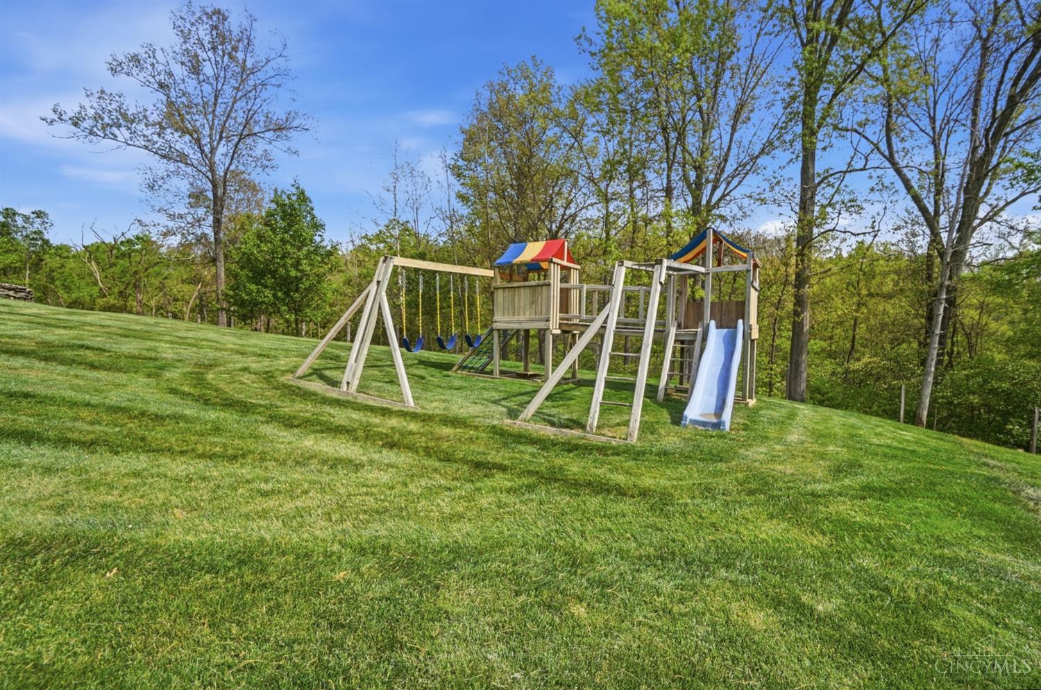 4535 Drake Road Cincinnati, OH 45243 - Photo 89 of 96
