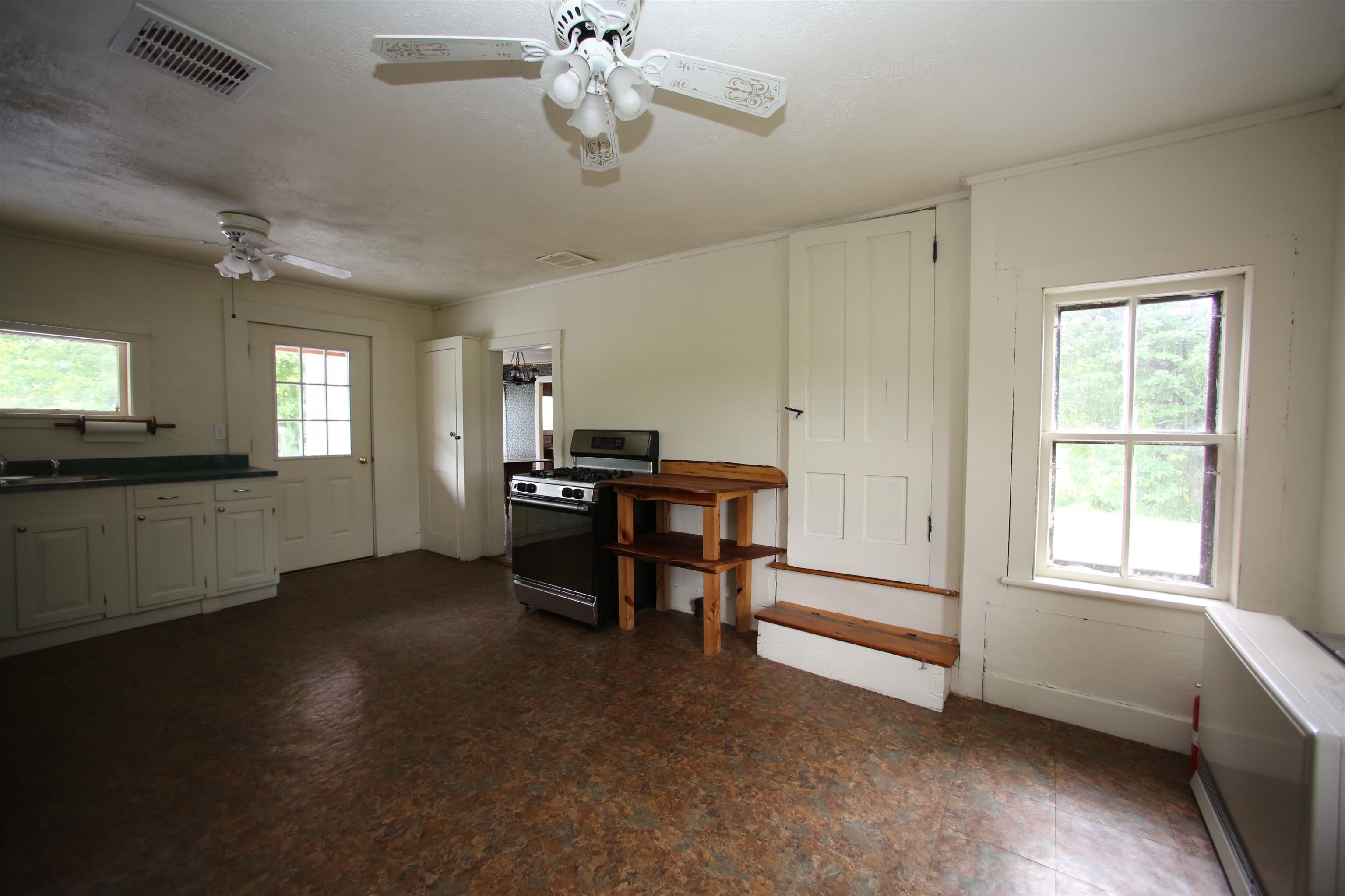 35 Pond Road Fletcher, VT 05444 - Photo 3 of 40