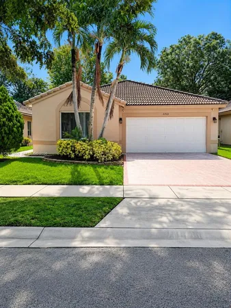 $3,350 | 1713 Northwest 208th Terrace, Unit 1713, Pembroke Pines, FL 33029
