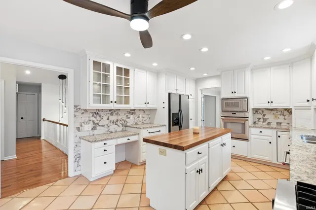 $414,900 | 6719 West Canal Pointe Lane, Fort Wayne, IN 46804