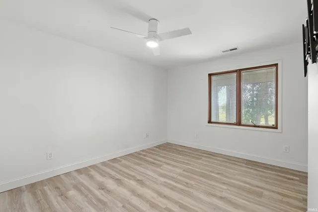 $414,900 | 6719 West Canal Pointe Lane, Fort Wayne, IN 46804