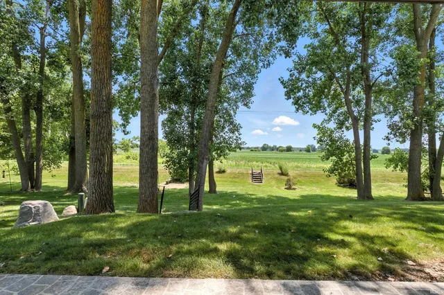 $414,900 | 6719 West Canal Pointe Lane, Fort Wayne, IN 46804