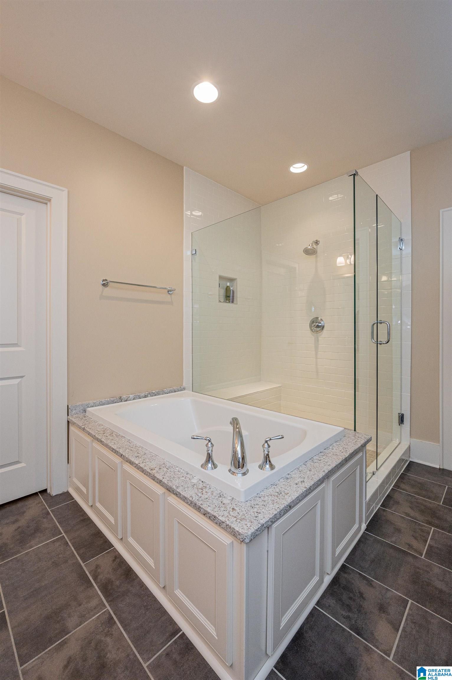 4890 Ridge Pass Birmingham, AL 35226 - Photo 28 of 47