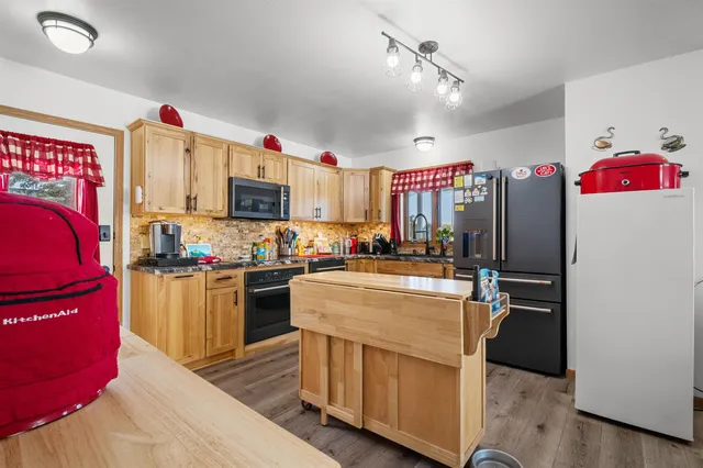 $244,900 | 137 Prairie Road, Fond du Lac, WI 54935