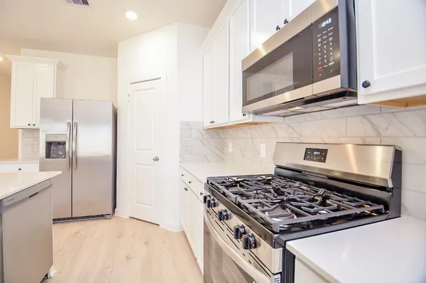 $2,200 | 31134 Royal Acres Court, Fulshear, TX 77441