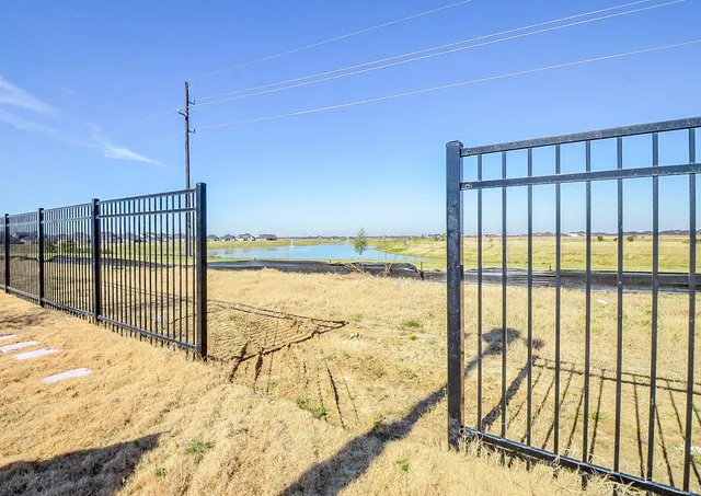 $2,300 | 31134 Royal Acres Court, Fulshear, TX 77441