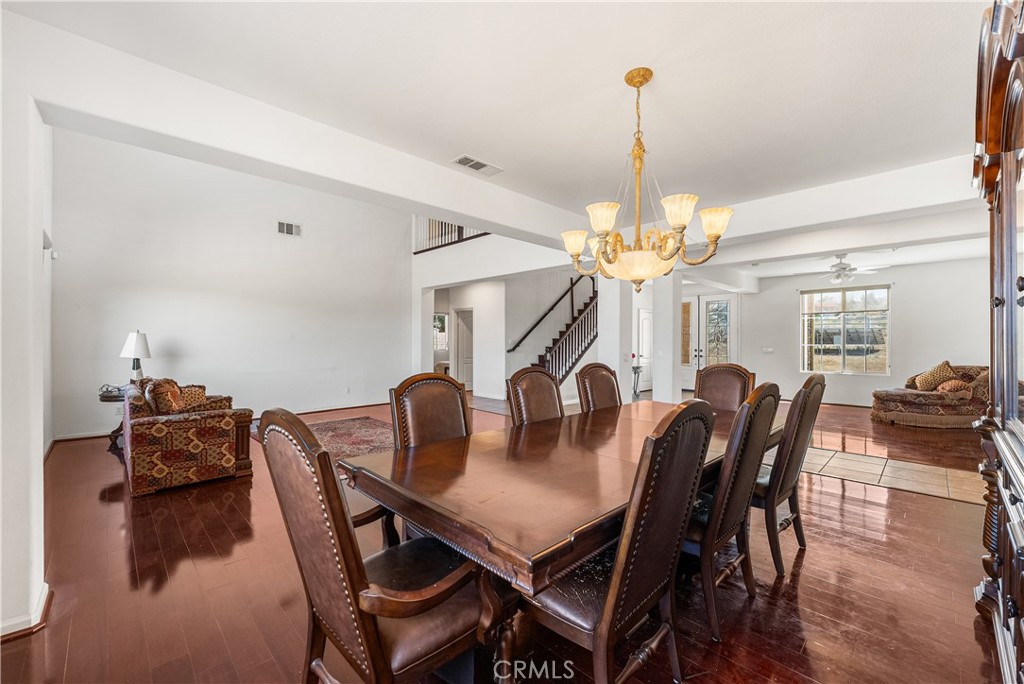 658 East Lago Lindo Road Palmdale, CA 93550 - Photo 20 of 73