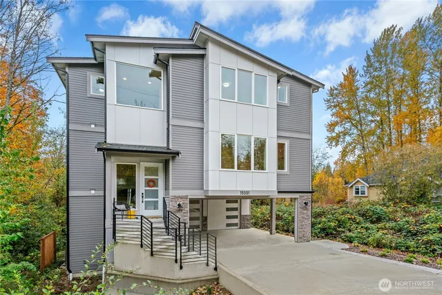 $2,389,000 | 15001 Northeast 8th Street, Bellevue, WA 98007