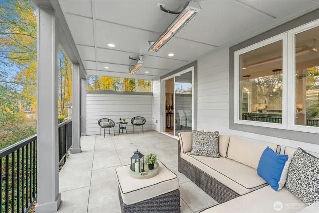 $2,389,000 | 15001 Northeast 8th Street, Bellevue, WA 98007