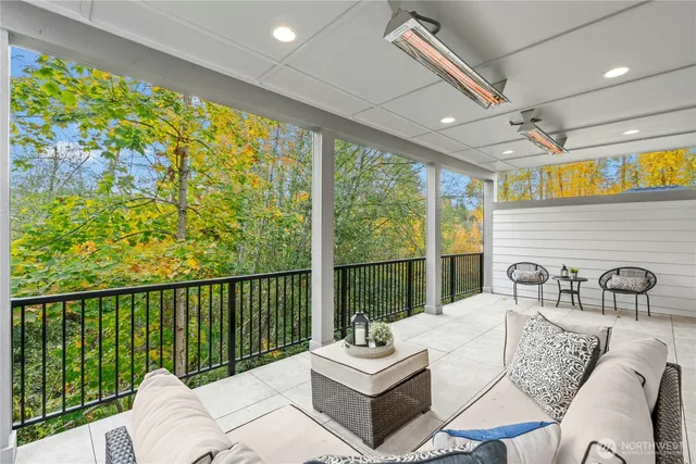 $2,389,000 | 15001 Northeast 8th Street, Bellevue, WA 98007