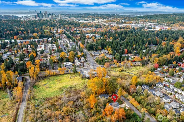 $2,389,000 | 15001 Northeast 8th Street, Bellevue, WA 98007