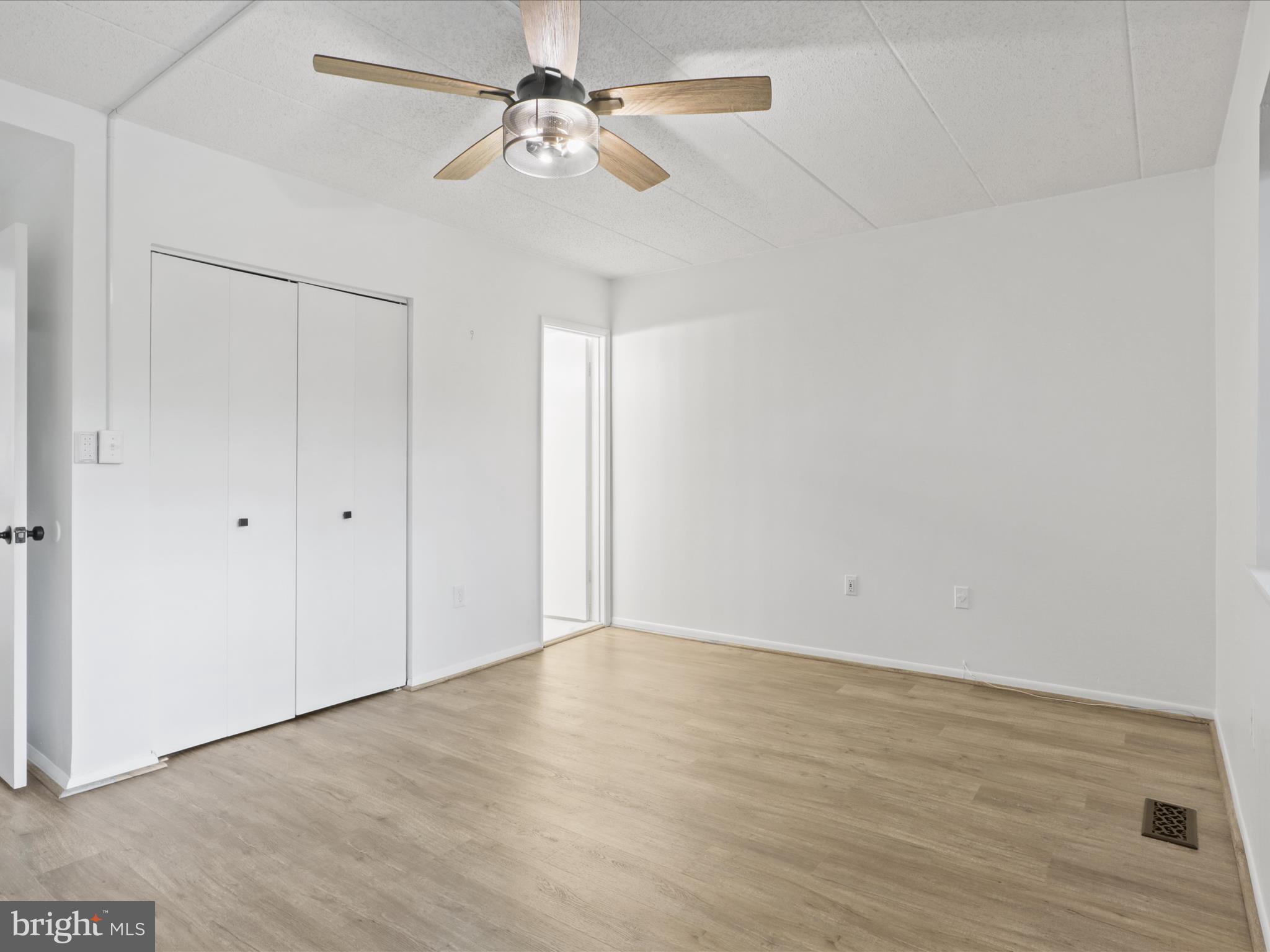 11156 Boathouse Court, Unit 73 Reston, VA 20191 - Photo 12 of 59 Gallery Image 12